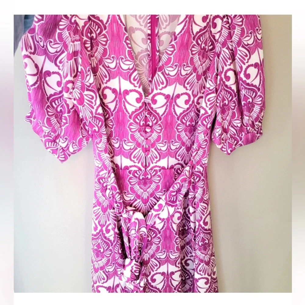 Alexis Bardot Dress in Mulberry Palm Size Med - Picture 3 of 6